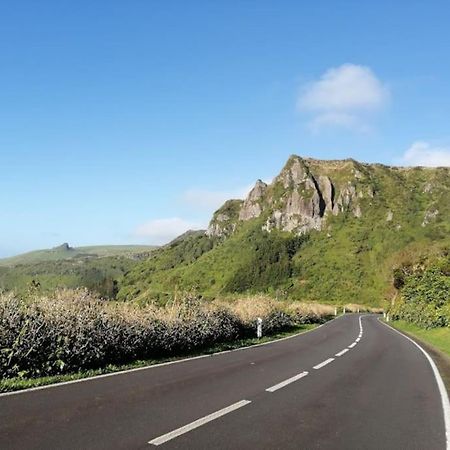Lajes das Flores Casa Do Robertoヴィラ エクステリア 写真